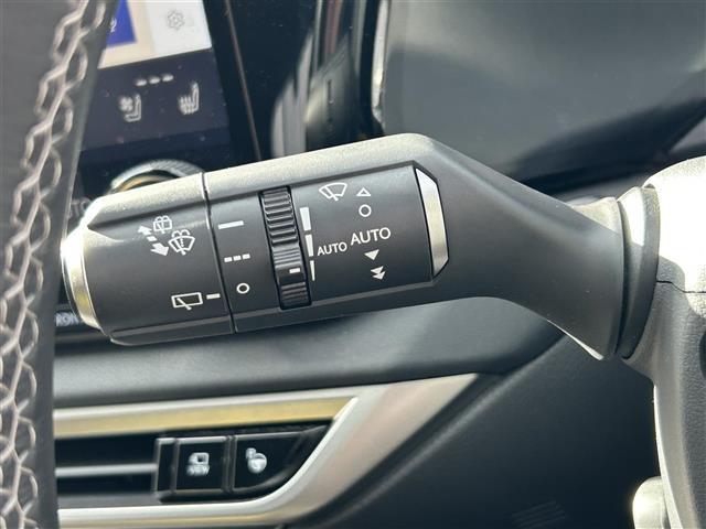 ＲＸ ＲＸ３５０　Ｆスポーツ　・ワンオーナー・純正ナビ（ＡＭ／ＦＭ／ＢＴ／フルセグＴＶ）・ブラインドスポットモニター・ヘッドアップディスプレイ・デジタルインナーミラー・ムーンルーフ・レーダークルーズコントロール・全方位カメラ（16枚目）