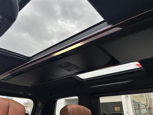 ヴェルファイア Ｚ　プレミア　・トヨタセーフティセンス・トヨタチームメイト・純正１４型ディスプレイオーディオナビ・デジタルインナーミラー・三眼ＬＥＤヘッドライト・全方位カメラ・両側パワースライドドア・本革レザー（7枚目）