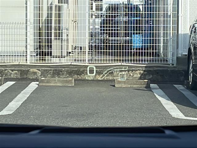 プリウス A ・純正ナビ(DSZT-YC4T)(AM/FM/BT/CD/DVD/フルセグTV)・ブラインドスポットモニター・ヘッドアップディスプレイ・レーダークルーズコントロール・バックカメラ・ドライブレコーダー(7枚目)