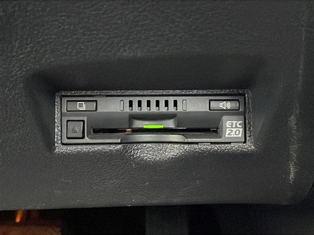 プリウス A ・純正ナビ(DSZT-YC4T)(AM/FM/BT/CD/DVD/フルセグTV)・ブラインドスポットモニター・ヘッドアップディスプレイ・レーダークルーズコントロール・バックカメラ・ドライブレコーダー(18枚目)