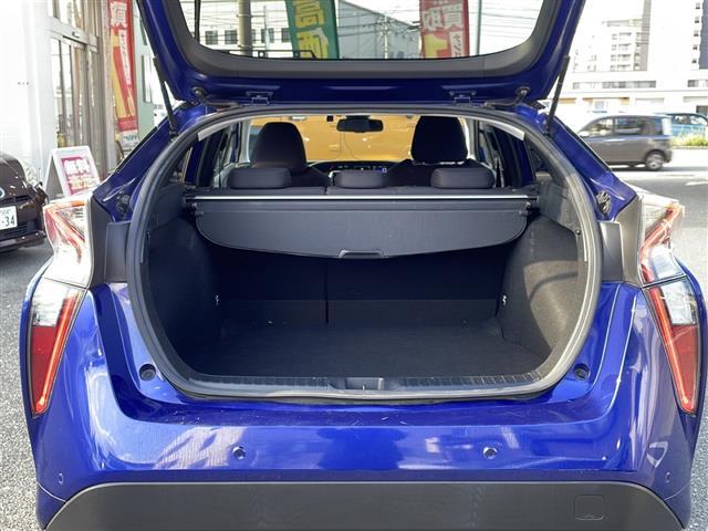 プリウス A ・純正ナビ(DSZT-YC4T)(AM/FM/BT/CD/DVD/フルセグTV)・ブラインドスポットモニター・ヘッドアップディスプレイ・レーダークルーズコントロール・バックカメラ・ドライブレコーダー(28枚目)