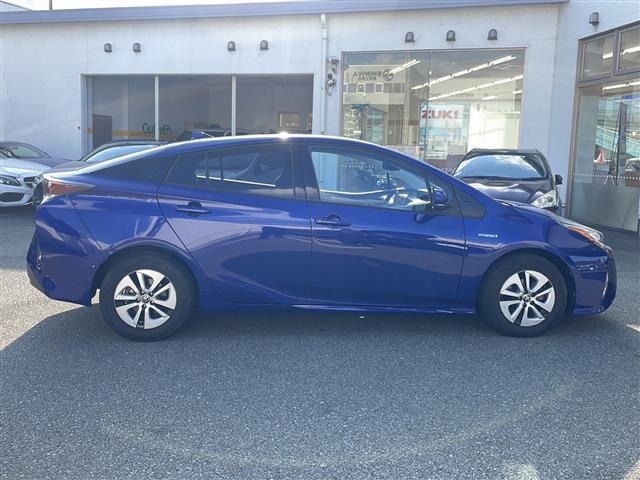 プリウス A ・純正ナビ(DSZT-YC4T)(AM/FM/BT/CD/DVD/フルセグTV)・ブラインドスポットモニター・ヘッドアップディスプレイ・レーダークルーズコントロール・バックカメラ・ドライブレコーダー(31枚目)