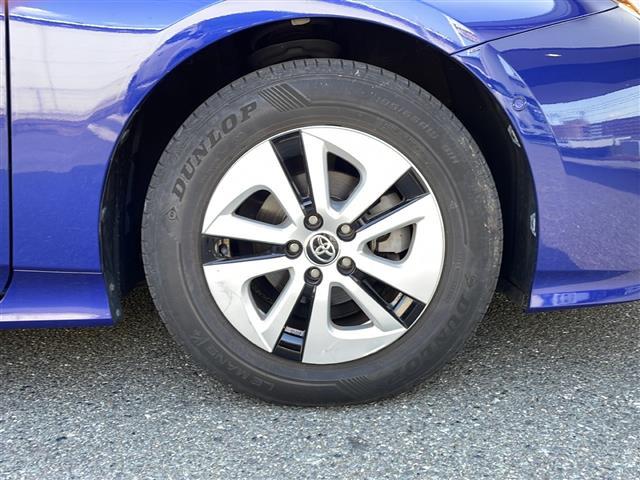 プリウス A ・純正ナビ(DSZT-YC4T)(AM/FM/BT/CD/DVD/フルセグTV)・ブラインドスポットモニター・ヘッドアップディスプレイ・レーダークルーズコントロール・バックカメラ・ドライブレコーダー(40枚目)