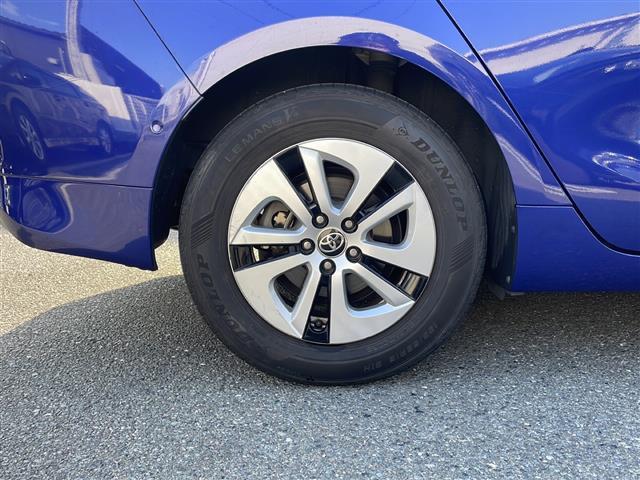 プリウス A ・純正ナビ(DSZT-YC4T)(AM/FM/BT/CD/DVD/フルセグTV)・ブラインドスポットモニター・ヘッドアップディスプレイ・レーダークルーズコントロール・バックカメラ・ドライブレコーダー(41枚目)