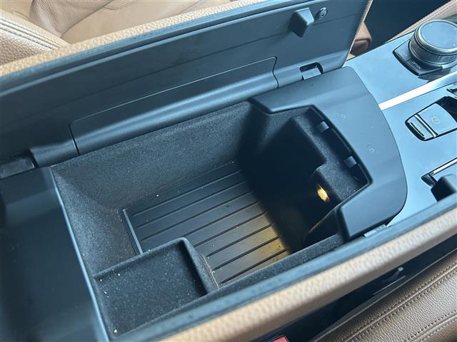 ５シリーズ ５２３ｄｘＤｒｉｖｅツーリングＭスポーツＥＤジョイ＋　・ワンオーナー・純正ナビ（ＡＭ／ＦＭ／ＢＴ／フルセグＴＶ）・ヘッドアップディスプレイ・アクティブクルーズコントロール・パドルシフト・前席パワーシート（運転席メモリ付）・前席シートヒーター・ＥＴＣ（17枚目）