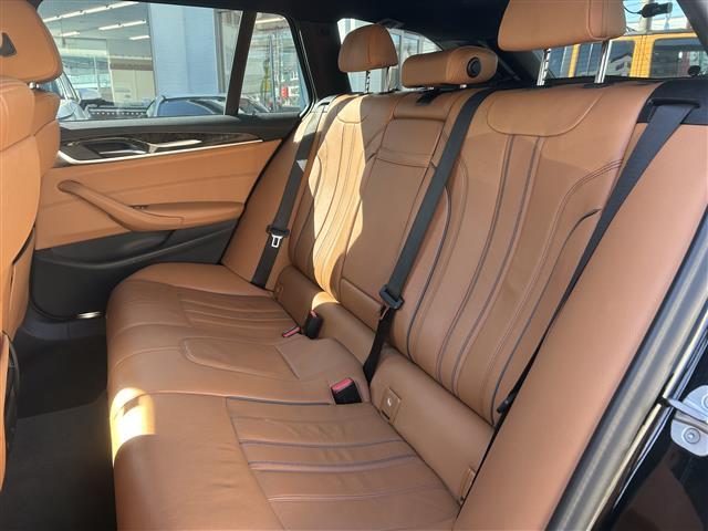 ５シリーズ ５２３ｄｘＤｒｉｖｅツーリングＭスポーツＥＤジョイ＋　・ワンオーナー・純正ナビ（ＡＭ／ＦＭ／ＢＴ／フルセグＴＶ）・ヘッドアップディスプレイ・アクティブクルーズコントロール・パドルシフト・前席パワーシート（運転席メモリ付）・前席シートヒーター・ＥＴＣ（23枚目）