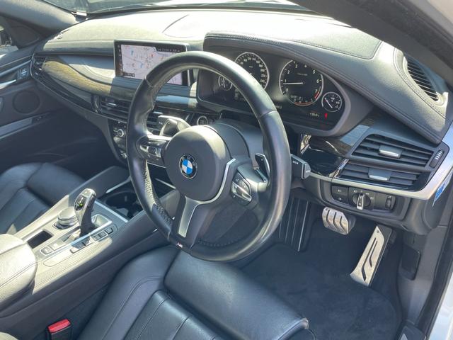 Ｘ６ ｘＤｒｉｖｅ　３５ｉ　Ｍスポーツ　サンルーフ　ＡＣＣ　ＢＳＭ　　Ｌキープアシスト　インテリジェントセーフティ　コンフォートアクセス　Ｐバックドア　　革シート　Ｐシート　シートＨ　純ナビ　フルセグ　Ｂカメラ　純２０ＡＷ　ＬＥＤＨライト（24枚目）