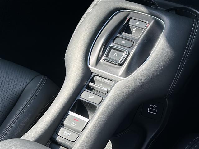 ＺＲ－Ｖ ｅ：ＨＥＶ　Ｚ　／禁煙車／純正９インチナビ／フルセグＴＶ／マルチビューカメラ／ＢＯＳＥプレミアムサウンド／ビルトインＥＴＣ２．０／前後ドラレコ／ホンダセンシング／前席ハ゜ワーシート／前席ヒーター／黒革シート（18枚目）