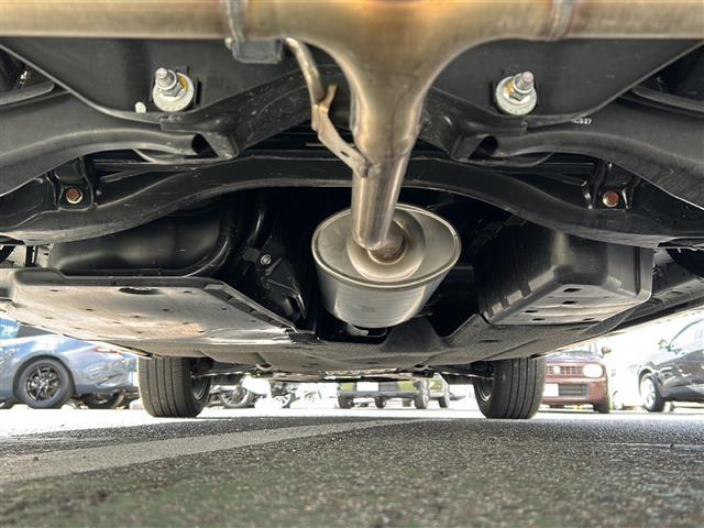 ＺＲ－Ｖ ｅ：ＨＥＶ　Ｚ　／禁煙車／純正９インチナビ／フルセグＴＶ／マルチビューカメラ／ＢＯＳＥプレミアムサウンド／ビルトインＥＴＣ２．０／前後ドラレコ／ホンダセンシング／前席ハ゜ワーシート／前席ヒーター／黒革シート（43枚目）