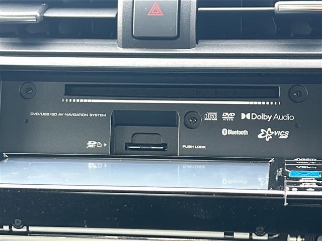 GR86 SZ /禁煙車/ワンオーナー/純正ナビ/フルセグTV/バックカメラ/純正17アルミ/プッシュスタート/ETC/アイサイト/プリクラッシュブレーキ/誤発進抑制制御機能/車線逸脱警報/追従クルコン/LEDライト(9枚目)