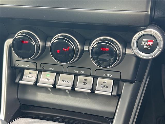 GR86 SZ /禁煙車/ワンオーナー/純正ナビ/フルセグTV/バックカメラ/純正17アルミ/プッシュスタート/ETC/アイサイト/プリクラッシュブレーキ/誤発進抑制制御機能/車線逸脱警報/追従クルコン/LEDライト(20枚目)