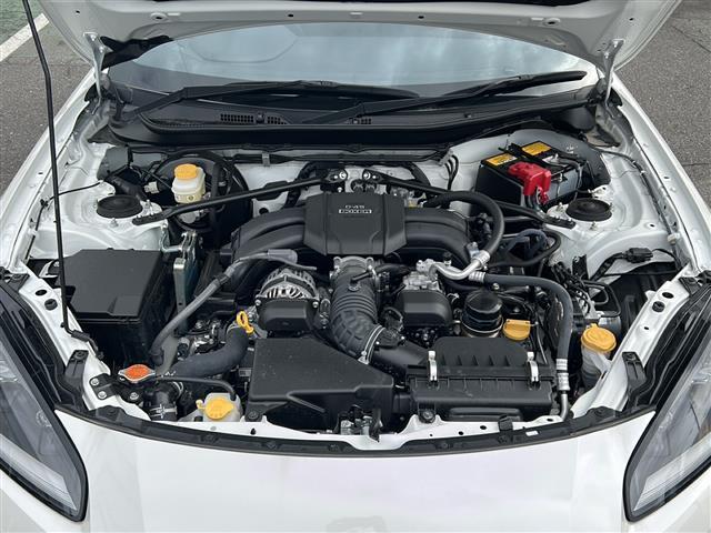 GR86 SZ /禁煙車/ワンオーナー/純正ナビ/フルセグTV/バックカメラ/純正17アルミ/プッシュスタート/ETC/アイサイト/プリクラッシュブレーキ/誤発進抑制制御機能/車線逸脱警報/追従クルコン/LEDライト(42枚目)