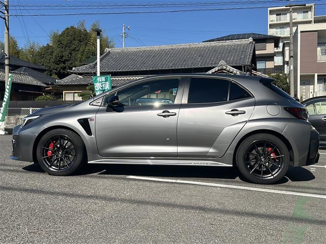 GRカローラ RZ /禁煙車/純正ナビ/フルセグTV/USB/ビルトインETC2.0/レーダークルーズコントロール/クリアランスソナー/ステアリングヒーター/シートヒーター/バックカメラ/プッシュスタート(36枚目)