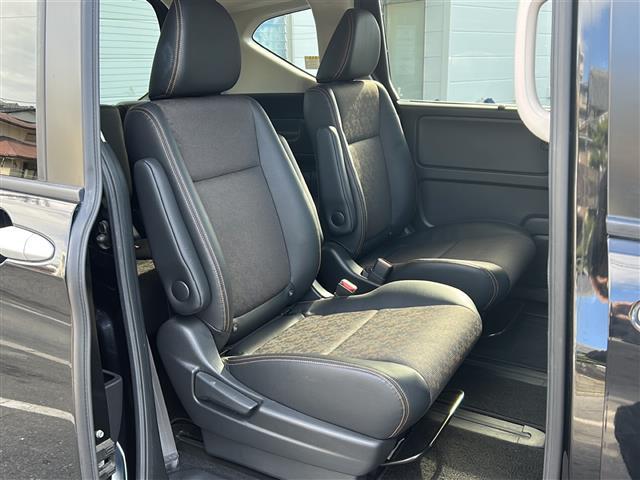 フリード クロスター・ホンダセンシング　禁煙車／社外８インチナビ／フルセグＴＶ／Ｂｌｕｅｔｏｏｔｈ／バックカメラ／フリップダウンモニター／ドライブレコーダー／ＣＭＢＳ／ＬＫＡＳ／アダプティブクルーズコントロール／シートヒーター（27枚目）