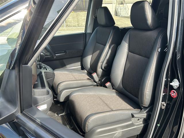 フリード クロスター・ホンダセンシング　禁煙車／社外８インチナビ／フルセグＴＶ／Ｂｌｕｅｔｏｏｔｈ／バックカメラ／フリップダウンモニター／ドライブレコーダー／ＣＭＢＳ／ＬＫＡＳ／アダプティブクルーズコントロール／シートヒーター（29枚目）