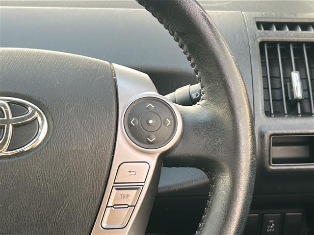 プリウスアルファ Sツーリングセレクション 禁煙車/ワンオーナー/ALPINE9インチナビ/ドライブレコーダー/LEDオートライト/純正フロアマット(11枚目)