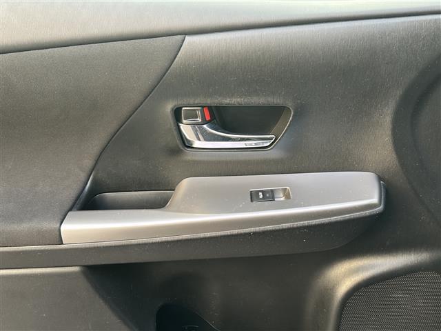 プリウスアルファ Sツーリングセレクション 禁煙車/ワンオーナー/ALPINE9インチナビ/ドライブレコーダー/LEDオートライト/純正フロアマット(24枚目)