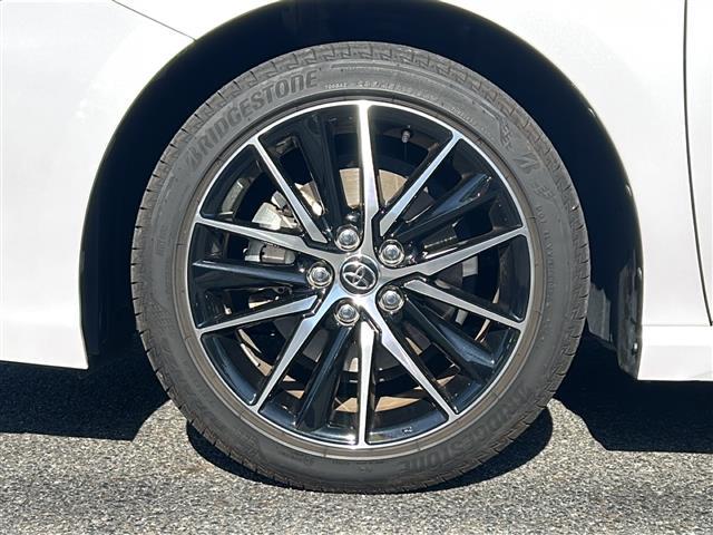 カムリ ＷＳレザーパッケージ　禁煙車／ワンオーナー／９インチディスプレイ／フルセグＴＶ／Ｂｌｕｅｔｏｏｔｈ／バックカメラ・パノラミックビューモニター／前後ドラレコ／ＴＳＳ／ＰＣＳ／ＬＴＡ／ＢＳＭ／本革／シートヒーター（41枚目）