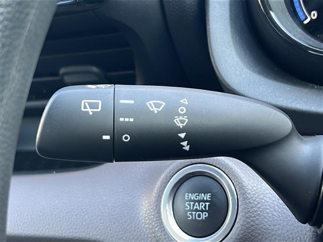 ヤリス Ｇ　禁煙車／ワンオーナー／純正８インチディスプレイオーディオ／Ｂｌｕｅｔｏｏｔｈ／ＣＤ・ＤＶＤキット／バックカメラ／ＴＳＳ／ＰＣＳ／ＬＴＡ／レーダークルーズコントロール／シートヒーター（13枚目）