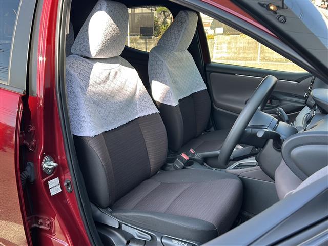 ヤリス Ｇ　禁煙車／ワンオーナー／純正８インチディスプレイオーディオ／Ｂｌｕｅｔｏｏｔｈ／ＣＤ・ＤＶＤキット／バックカメラ／ＴＳＳ／ＰＣＳ／ＬＴＡ／レーダークルーズコントロール／シートヒーター（25枚目）