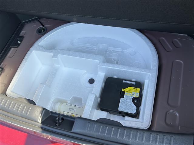 ヤリス Ｇ　禁煙車／ワンオーナー／純正８インチディスプレイオーディオ／Ｂｌｕｅｔｏｏｔｈ／ＣＤ・ＤＶＤキット／バックカメラ／ＴＳＳ／ＰＣＳ／ＬＴＡ／レーダークルーズコントロール／シートヒーター（30枚目）