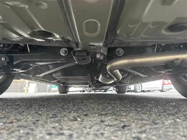 アルファード Z /禁煙車/ワンオーナー/14インチHDディスプレイ/ナビ付/フルセグTV/左右独立ムーンルーフ/黒革シート/デジタルインナーミラー/ビルトインETC2.0/両側パワスラ/パワーバックドア/純正18AW(42枚目)