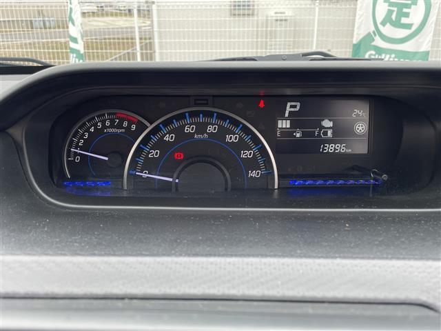 ワゴンＲ ハイブリッドＦＺ　ワンオーナー　禁煙車　純正７インチディスプレイオーディオ　Ｂｌｕｅｔｏｏｔｈ　ＣＤ／ＤＶＤ　衝突軽減ブレーキ　レーンディパーチャーアラート　バックカメラ　シートヒーター　前方ドラレコ（3枚目）