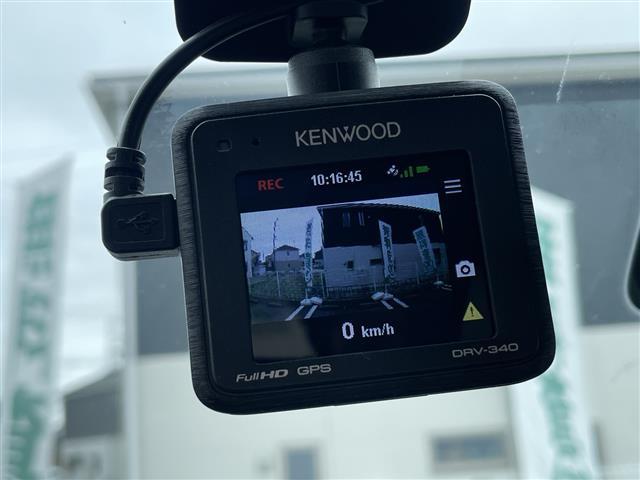 ワゴンＲ ハイブリッドＦＺ　ワンオーナー　禁煙車　純正７インチディスプレイオーディオ　Ｂｌｕｅｔｏｏｔｈ　ＣＤ／ＤＶＤ　衝突軽減ブレーキ　レーンディパーチャーアラート　バックカメラ　シートヒーター　前方ドラレコ（7枚目）