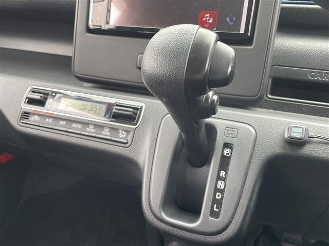 ワゴンＲ ハイブリッドＦＺ　ワンオーナー　禁煙車　純正７インチディスプレイオーディオ　Ｂｌｕｅｔｏｏｔｈ　ＣＤ／ＤＶＤ　衝突軽減ブレーキ　レーンディパーチャーアラート　バックカメラ　シートヒーター　前方ドラレコ（12枚目）