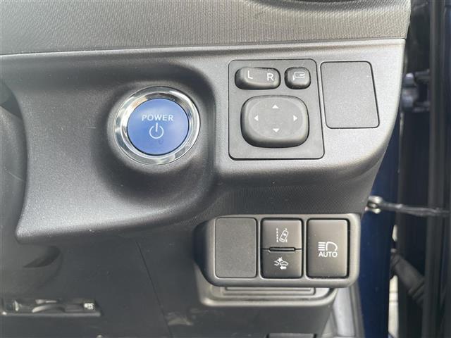 アクア Ｓスタイルブラック　禁煙車・純正ナビ・フルセグＴＶ・Ｂｌｕｅｔｏｏｔｈ・バックカメラ・ビルトインＥＴＣ・ステアリングスイッチ・オートライト・オートハイビーム・プリクラ・レーンキープアシスト・コーナーセンサー・スペアキー（11枚目）