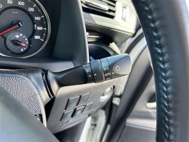 ヴェルファイア ２．５Ｚ　・社外ナビ・ＦＭ／ＡＭ／ＣＤ／ＤＶＤ／Ｂｌｕｅｔｏｏｔｈ／フルセグＴＶ・バックカメラ・ドライブレコーダー・フリップダウンモニター・両側パワースライドドア・レーダークルーズコントロール・禁煙車・ＷＡＣ（14枚目）