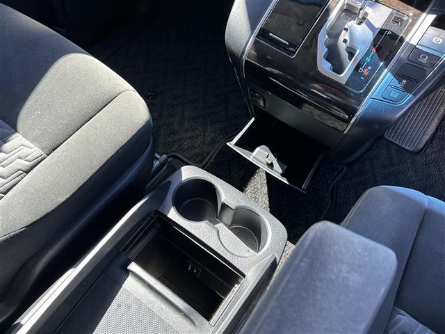 ヴェルファイア ２．５Ｚ　・社外ナビ・ＦＭ／ＡＭ／ＣＤ／ＤＶＤ／Ｂｌｕｅｔｏｏｔｈ／フルセグＴＶ・バックカメラ・ドライブレコーダー・フリップダウンモニター・両側パワースライドドア・レーダークルーズコントロール・禁煙車・ＷＡＣ（18枚目）