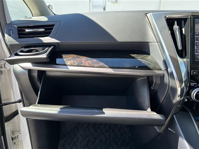 ヴェルファイア ２．５Ｚ　・社外ナビ・ＦＭ／ＡＭ／ＣＤ／ＤＶＤ／Ｂｌｕｅｔｏｏｔｈ／フルセグＴＶ・バックカメラ・ドライブレコーダー・フリップダウンモニター・両側パワースライドドア・レーダークルーズコントロール・禁煙車・ＷＡＣ（22枚目）
