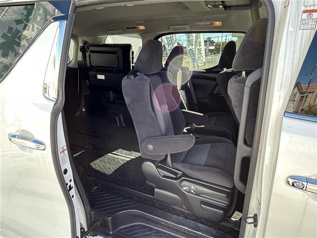 ヴェルファイア ２．５Ｚ　・社外ナビ・ＦＭ／ＡＭ／ＣＤ／ＤＶＤ／Ｂｌｕｅｔｏｏｔｈ／フルセグＴＶ・バックカメラ・ドライブレコーダー・フリップダウンモニター・両側パワースライドドア・レーダークルーズコントロール・禁煙車・ＷＡＣ（30枚目）