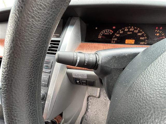 ティアナ 230JK M-コレクション ・ワンオーナー・純正ナビ(FM/AM/DVD)・バックカメラ・ドライブレコーダー・ハンズフリー・純正フロアマット・電格ミラー・禁煙車・盗難防止装置・パワーシート・ドアバイザー(9枚目)