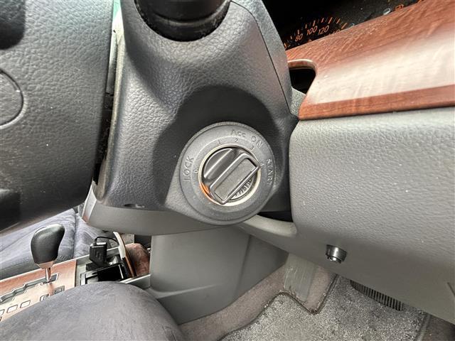 ティアナ 230JK M-コレクション ・ワンオーナー・純正ナビ(FM/AM/DVD)・バックカメラ・ドライブレコーダー・ハンズフリー・純正フロアマット・電格ミラー・禁煙車・盗難防止装置・パワーシート・ドアバイザー(15枚目)