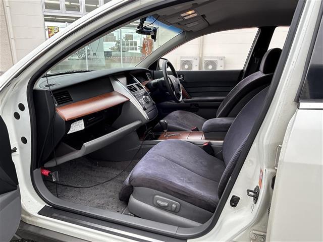 ティアナ 230JK M-コレクション ・ワンオーナー・純正ナビ(FM/AM/DVD)・バックカメラ・ドライブレコーダー・ハンズフリー・純正フロアマット・電格ミラー・禁煙車・盗難防止装置・パワーシート・ドアバイザー(18枚目)