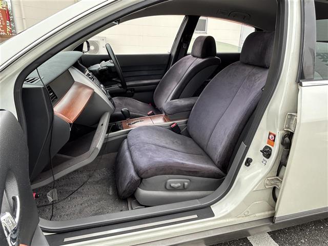 ティアナ 230JK M-コレクション ・ワンオーナー・純正ナビ(FM/AM/DVD)・バックカメラ・ドライブレコーダー・ハンズフリー・純正フロアマット・電格ミラー・禁煙車・盗難防止装置・パワーシート・ドアバイザー(20枚目)