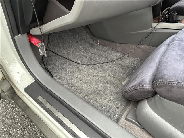 ティアナ 230JK M-コレクション ・ワンオーナー・純正ナビ(FM/AM/DVD)・バックカメラ・ドライブレコーダー・ハンズフリー・純正フロアマット・電格ミラー・禁煙車・盗難防止装置・パワーシート・ドアバイザー(22枚目)