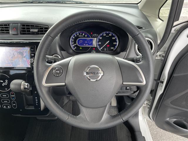 デイズ ハイウェイスター　Ｘ　禁煙車・純正ナビ・フルセグＴＶ・アラウンドビューモニター・純正ドライブレコーダー・アイドリングストップ・オートライト・プッシュスタート・スペアキー（10枚目）