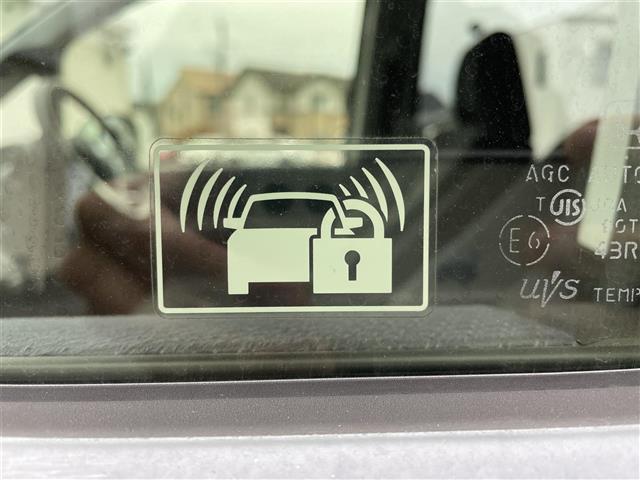 ステップワゴンスパーダ パワーエディション ワンオーナー禁煙車社外7インチSDナビ(AUN-V02)AM/FM/CD/DVD/SD/USB/AUX/TV(フルセグ)ビルトインETCバックカメラステアリングスイッチパドルシフト盗難防止(4枚目)