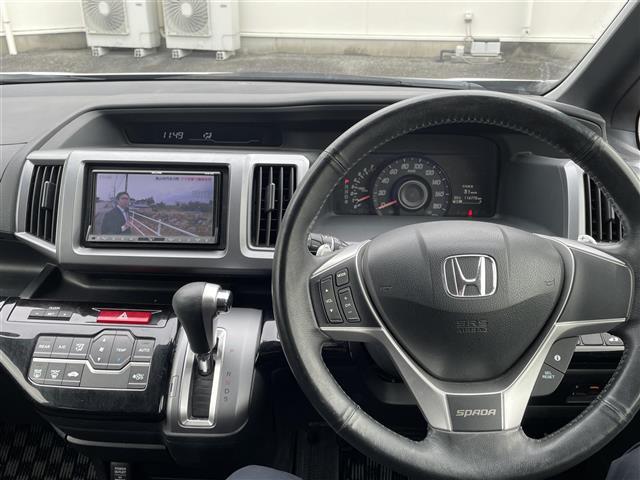 ステップワゴンスパーダ パワーエディション ワンオーナー禁煙車社外7インチSDナビ(AUN-V02)AM/FM/CD/DVD/SD/USB/AUX/TV(フルセグ)ビルトインETCバックカメラステアリングスイッチパドルシフト盗難防止(5枚目)