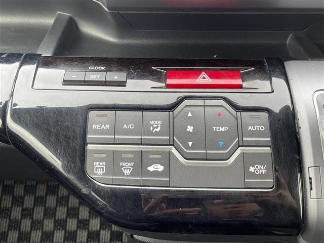 ステップワゴンスパーダ パワーエディション ワンオーナー禁煙車社外7インチSDナビ(AUN-V02)AM/FM/CD/DVD/SD/USB/AUX/TV(フルセグ)ビルトインETCバックカメラステアリングスイッチパドルシフト盗難防止(16枚目)