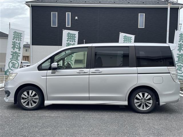 ステップワゴンスパーダ パワーエディション ワンオーナー禁煙車社外7インチSDナビ(AUN-V02)AM/FM/CD/DVD/SD/USB/AUX/TV(フルセグ)ビルトインETCバックカメラステアリングスイッチパドルシフト盗難防止(28枚目)