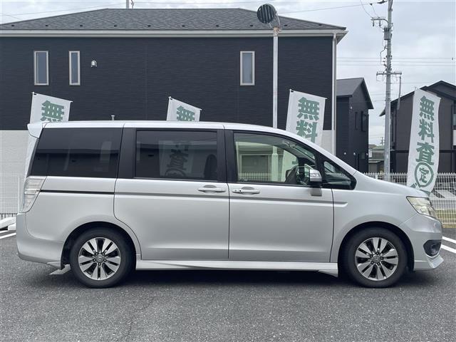 ステップワゴンスパーダ パワーエディション ワンオーナー禁煙車社外7インチSDナビ(AUN-V02)AM/FM/CD/DVD/SD/USB/AUX/TV(フルセグ)ビルトインETCバックカメラステアリングスイッチパドルシフト盗難防止(29枚目)