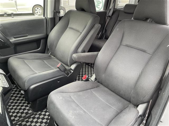 ステップワゴンスパーダ パワーエディション ワンオーナー禁煙車社外7インチSDナビ(AUN-V02)AM/FM/CD/DVD/SD/USB/AUX/TV(フルセグ)ビルトインETCバックカメラステアリングスイッチパドルシフト盗難防止(36枚目)