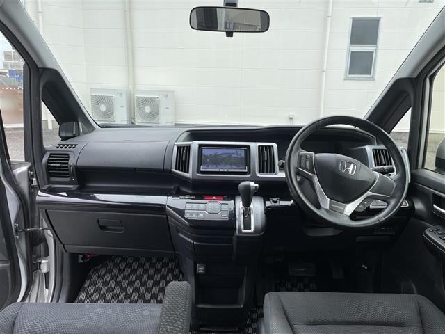 ステップワゴンスパーダ パワーエディション ワンオーナー禁煙車社外7インチSDナビ(AUN-V02)AM/FM/CD/DVD/SD/USB/AUX/TV(フルセグ)ビルトインETCバックカメラステアリングスイッチパドルシフト盗難防止(42枚目)