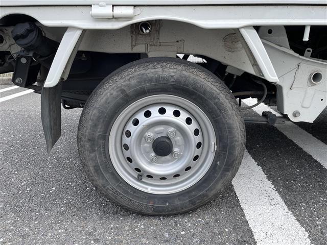 ハイゼットトラック スタンダード 禁煙車・4WD・5速MT・衝突軽減システム・コーナーセンサー・オートライト・アイドリングストップ・スペアキー(32枚目)