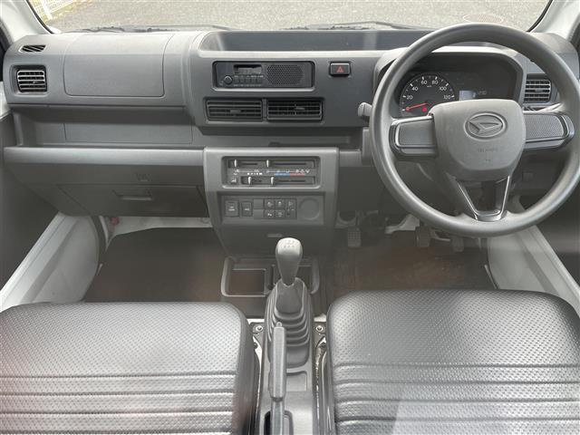 ハイゼットトラック スタンダード 禁煙車・4WD・5速MT・衝突軽減システム・コーナーセンサー・オートライト・アイドリングストップ・スペアキー(36枚目)