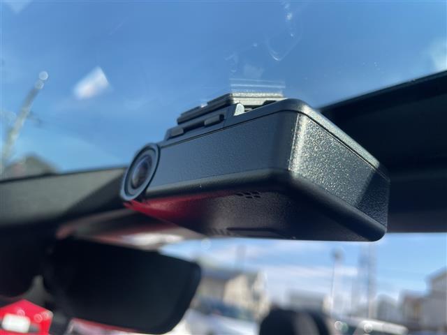 ロードスター Ｓ　ワンオーナー　禁煙車　純正ナビ　Ｂｌｕｅｔｏｏｔｈ　ドラレコ　ＡＵＴＯライト　オートマチックハイビーム　オートワイパー　純正１６インチアルミホイール　プッシュスタート／スマートキー（8枚目）